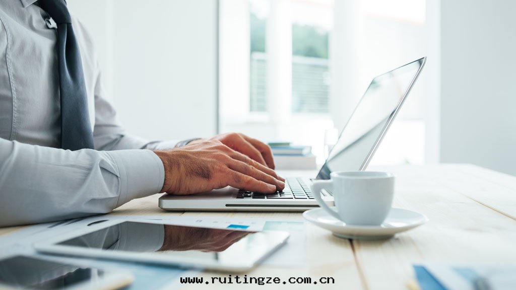 RFID與(yǔ)丝(sī)印(yìn)特(tè)印(yìn)業的(de)前(qián)世今生(shēng)